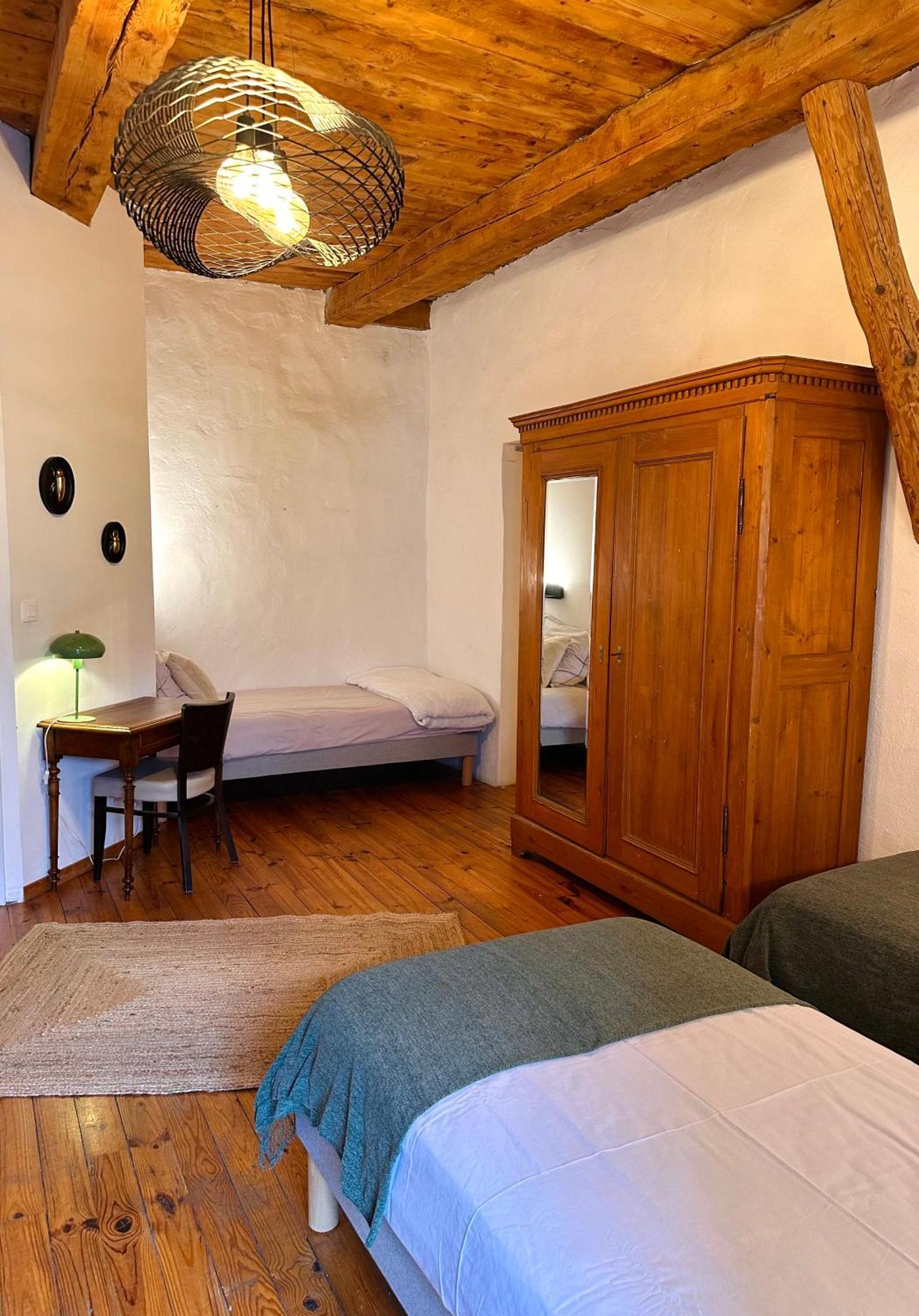 Auberge Le Glacier Bleu Mont-Dauphin Quarto foto